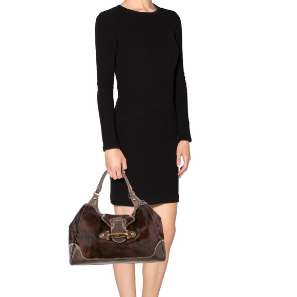 Gucci New Pelham Large Shoulder Bag - Picture 3 of 8